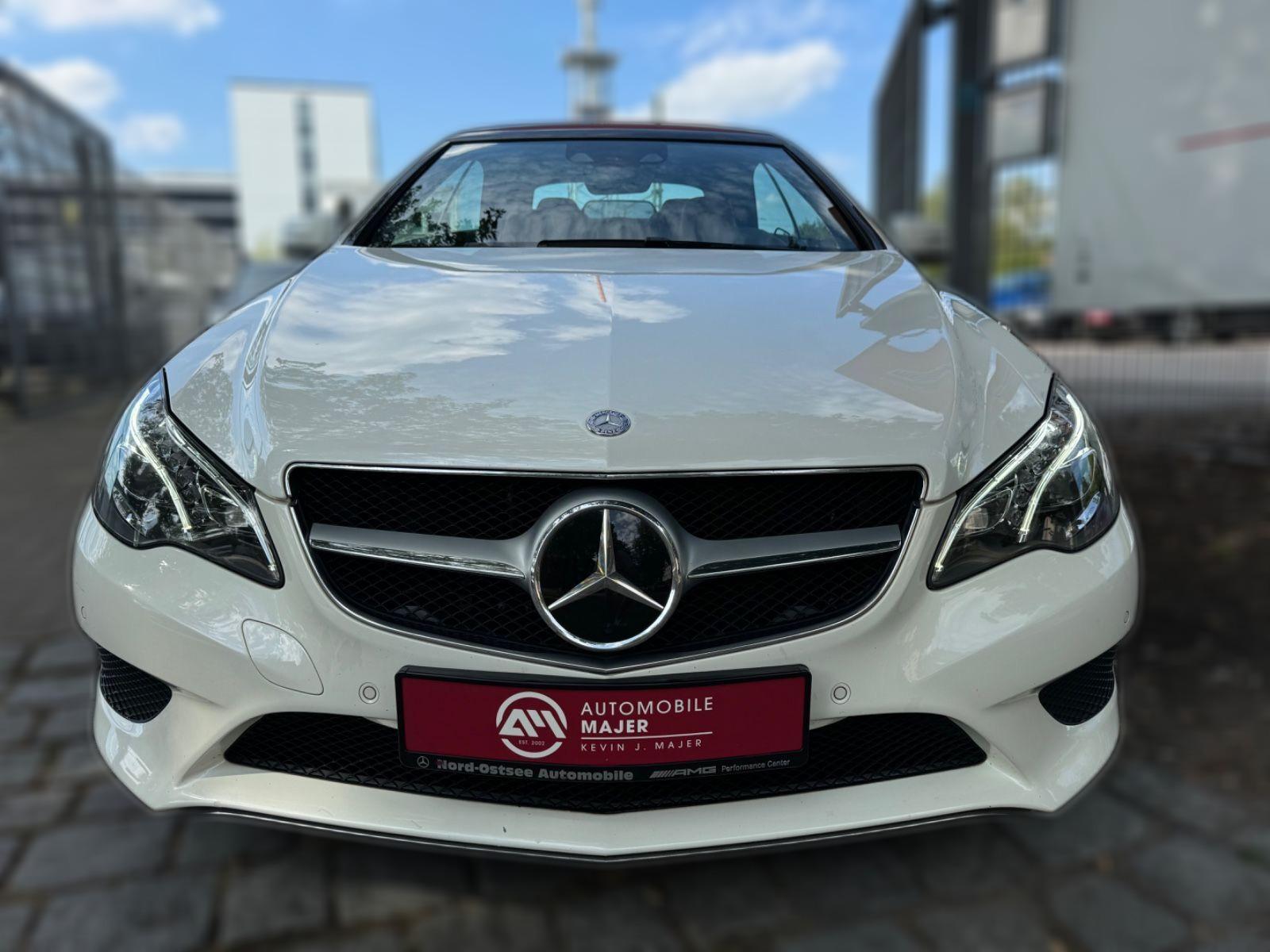 MERCEDES-BENZ E 250 CABRIO*LED*HARMANKARDON*AIRSCARF*LEDER*ROT