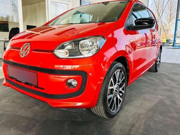 Volkswagen up! 1.0 groove up! Navi SHZG Soundystem